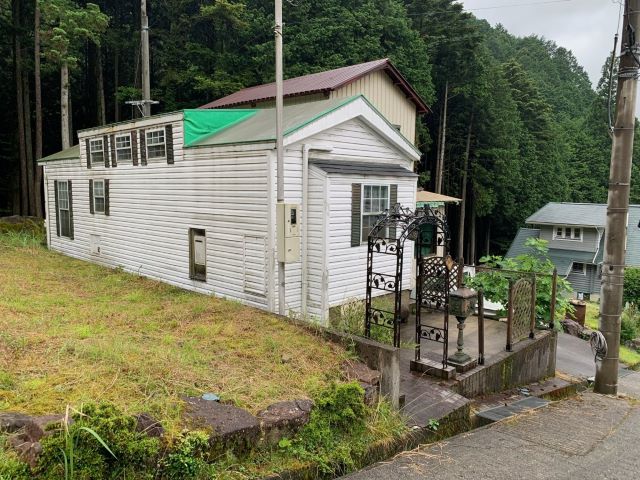 売買 2万円 兵庫県多可郡多可町加美区丹治 別荘地の駐車場 ２台 付きトレーラーハウス Sumai リゾート 中古ログハウス 中古別荘 物件検索